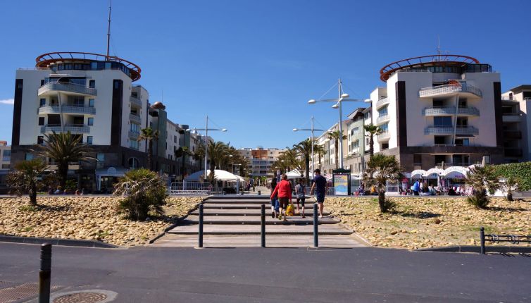 circuit en bordure de la ville activité avec des enfants au Cap d'Agde